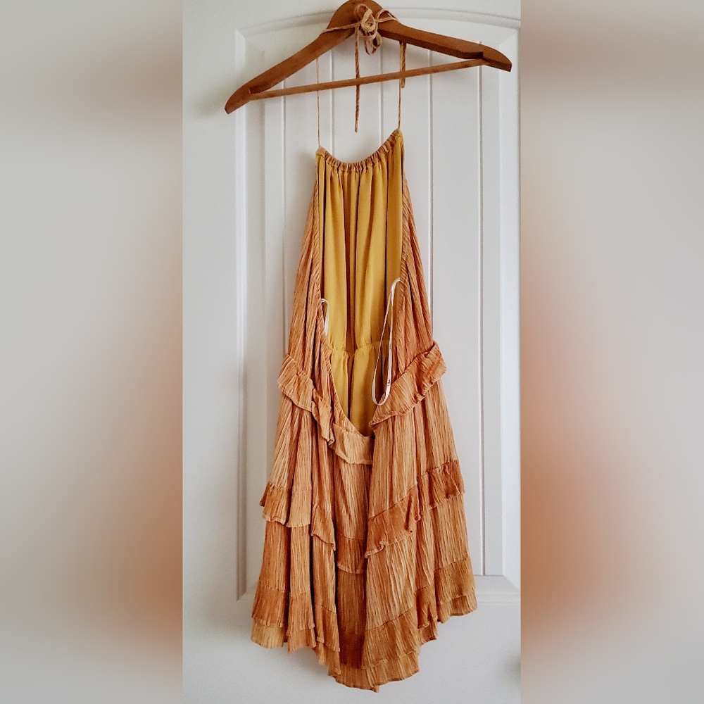 Lulu's yellow ruffled halter dress - Picture 6 of 6